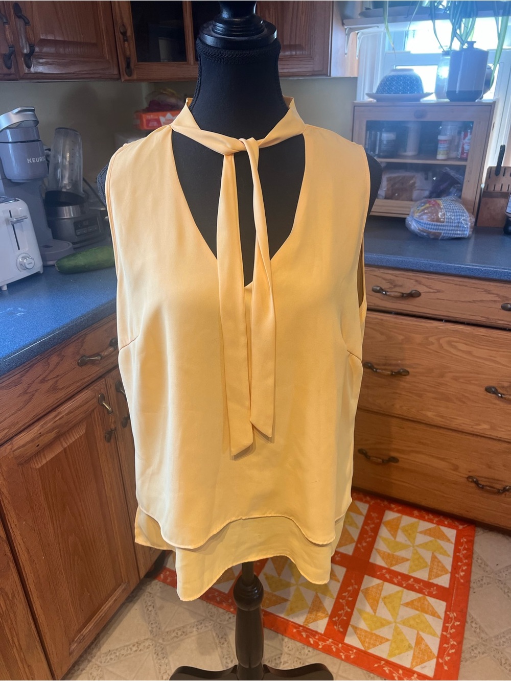 White House Black Market Sleeveless Tie-Neck Blouse in Yellow